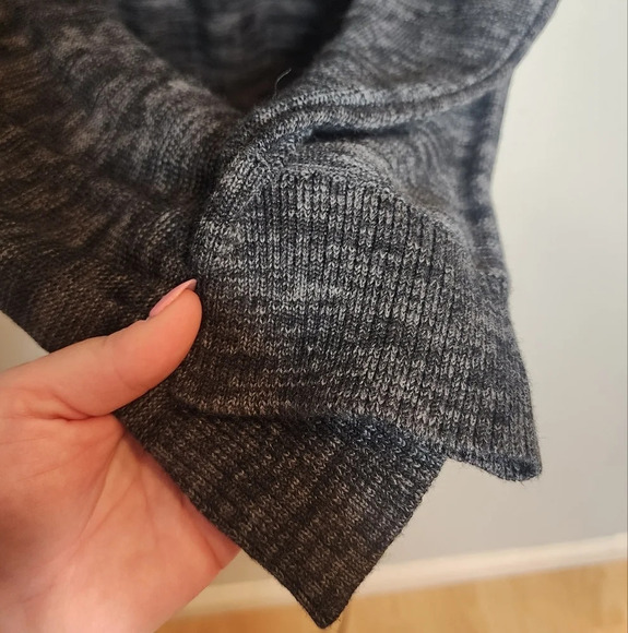 Calvin Klein Wool-Blend Grey Knit Sweater.  Men's size XXL. - Picture 7 of 14